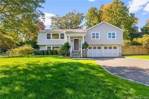 7 Nappa Drive, Westport, CT 06880