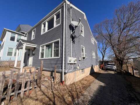 128 Mill Hill Avenue, Bridgeport, CT 06610