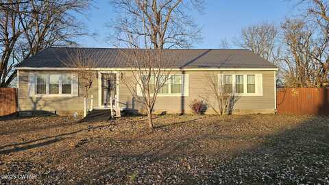 2120 Upper Finley Road, Dyersburg, TN 38024