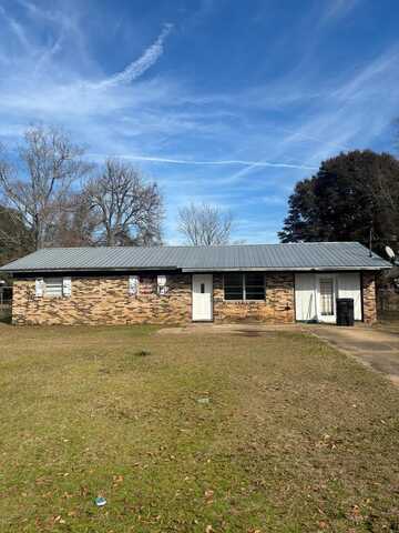 133 Tice St., Midland City, AL 36350