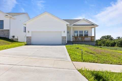 612 W Walnut Place, Norwalk, IA 50211