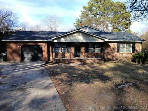 4502 Windcross Court, Fayetteville, NC 28314