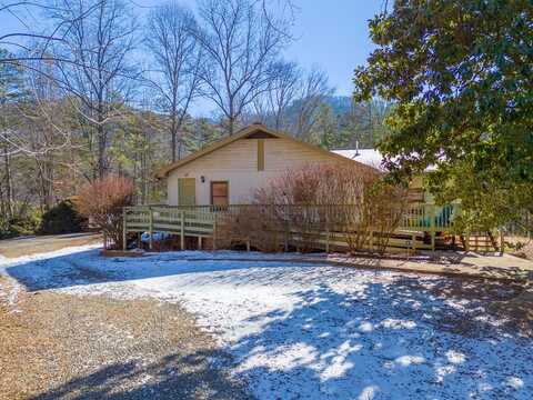 110 Whispering Pines, Bryson City, NC 28713