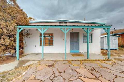 3812 Los Tomases Drive NW, Albuquerque, NM 87107