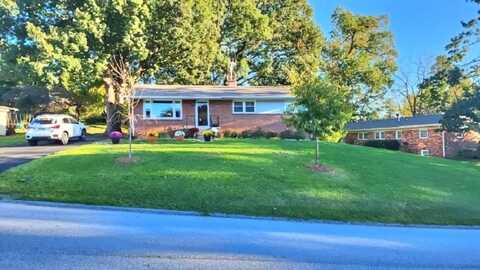 1114 PRESTON DR, STAUNTON, VA 24401