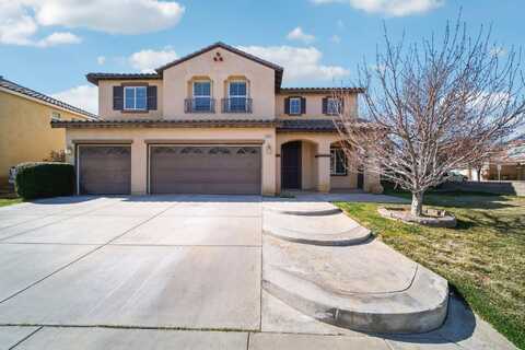 44261 Sunmist Court, Lancaster, CA 93535