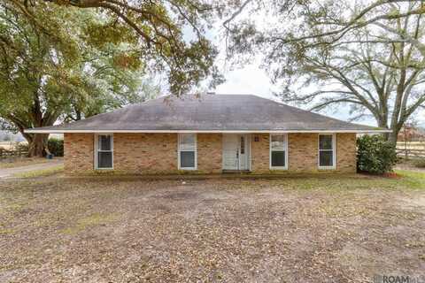 10854 Peairs Rd, Zachary, LA 70791