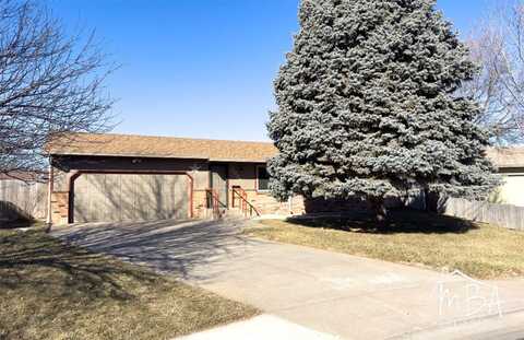 2927 Loraine Place, Garden City, KS 67846