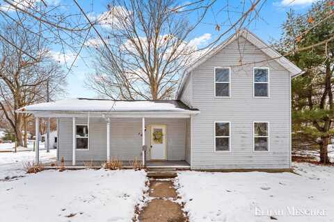 161 W Second Avenue, Plainwell, MI 49080