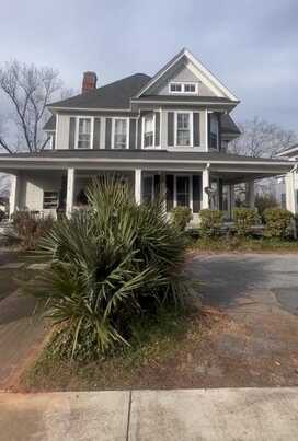 157 Cambridge Ave., Greenwood, SC 29649