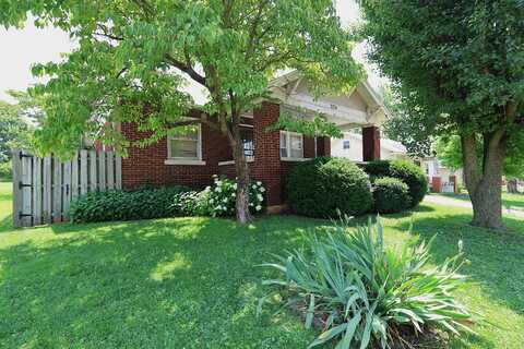 2214 N National Avenue, Springfield, MO 65803