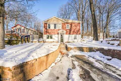 335 Knox Way, Hopatcong, NJ 07843