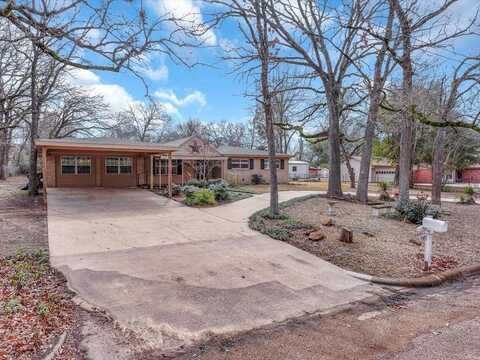 1480 Woodland Dr, Canton, TX 75103