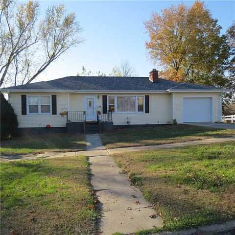 402 N College Street, Albany, MO 64402