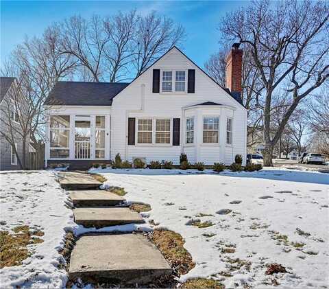 5700 Roeland Drive, Roeland Park, KS 66205