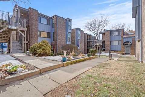 114 E 41st #1 Street, Kansas City, MO 64111