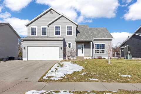 1402 Fox Trail Dr NE, CedarRapids, IA 52402