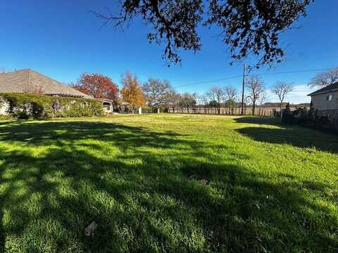 2848 E Rock Barn Dr, Kerrville, TX 78028