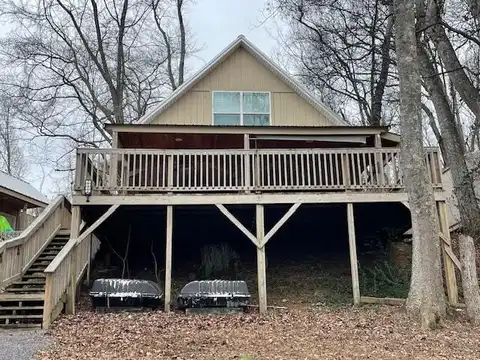 275 Squirrel Lane, Rutledge, TN 37861