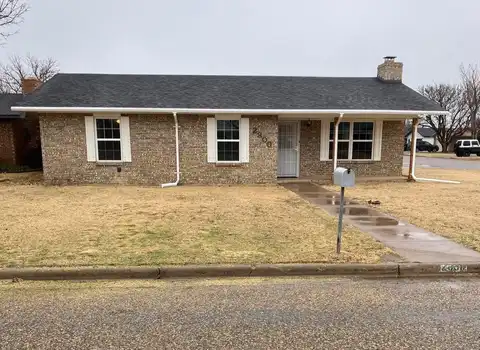 2800 Mesa Drive, Plainview, TX 79072