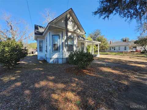 51 Lamar Avenue, Selma, AL 36701