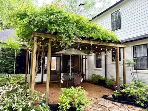 1604 RIVERDALE, Germantown, TN 38138