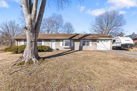 810 4th Street W, Scott City, MO 63780