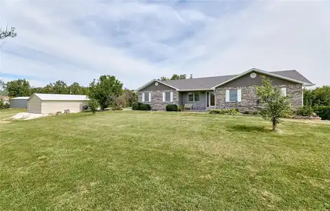 72 Cooper Lane, Troy, MO 63379