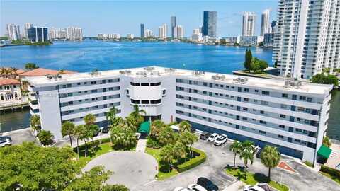 4000 NE 170th St, North Miami Beach, FL 33160