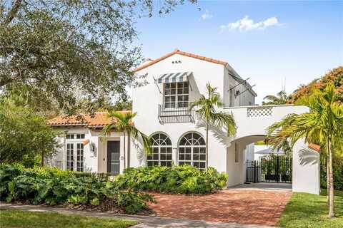 2842 De Soto Blvd, Coral Gables, FL 33134