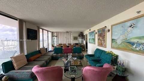 210 174th St, Sunny Isles Beach, FL 33160