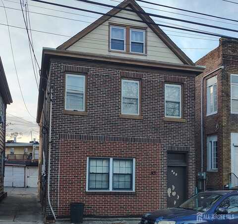 733 Cortlandt Street, Perth Amboy, NJ 08861