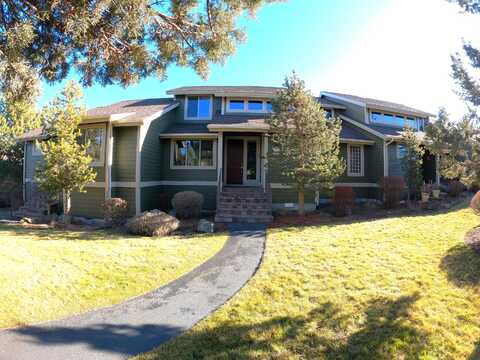 782 Sage Country Court, Redmond, OR 97756