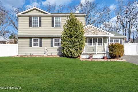 975 Mcguire Drive, Toms River, NJ 08753