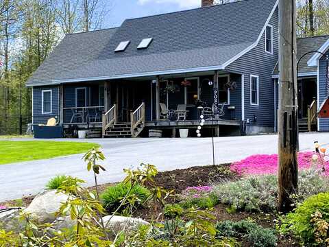 21 Dream Lane, Belfast, ME 04915