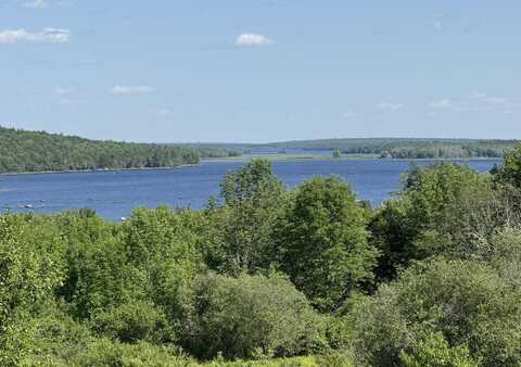 431 Houlton Road, Island Falls, ME 04747