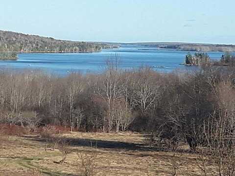 431 Houlton Road, Island Falls, ME 04747