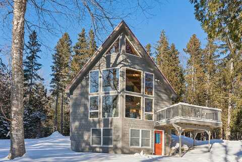 41 Hyatt Road, Rangeley, ME 04970