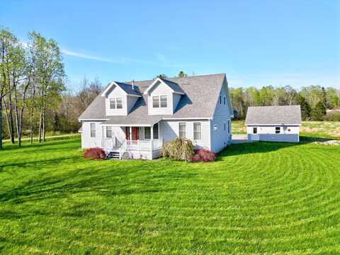 7 Winchester Way, Stockton Springs, ME 04981