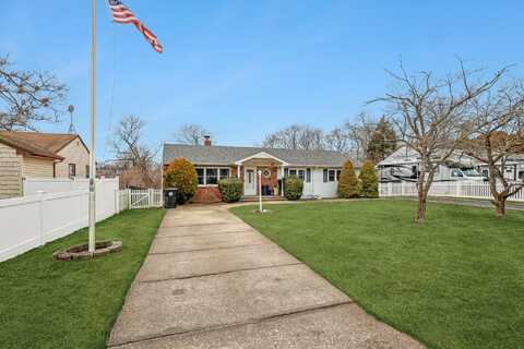 106 Arbour Street, West Islip, NY 11795