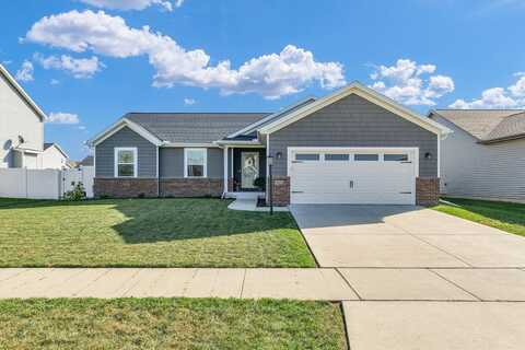 2003 Kinley Drive, Mahomet, IL 61853