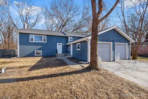 332 Hollywood Terrace, Lakemoor, IL 60051