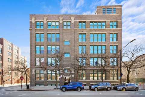 1327 W Washington Boulevard, Chicago, IL 60607