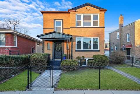 5334 W Gladys Avenue, Chicago, IL 60644