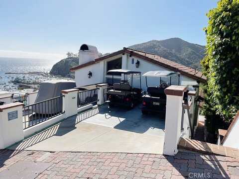 318 E Whittley Avenue, Avalon, CA 90704