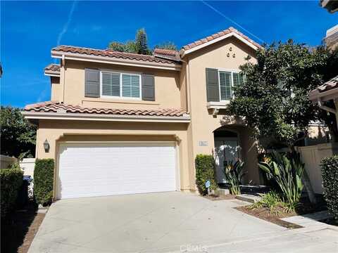 2511 Alister Avenue, Tustin, CA 92782