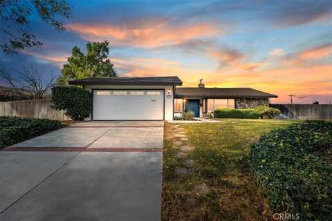 6025 Keswick Avenue, Riverside, CA 92506