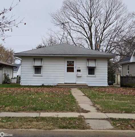 604 Broadway Street, West Burlington, IA 52655