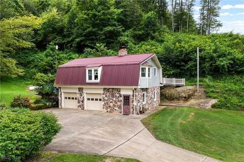 2250 Indian Camp Run Road, New Concord, OH 43762