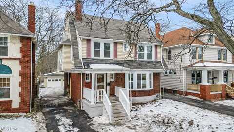 3295 Yorkshire Road, Cleveland Heights, OH 44118